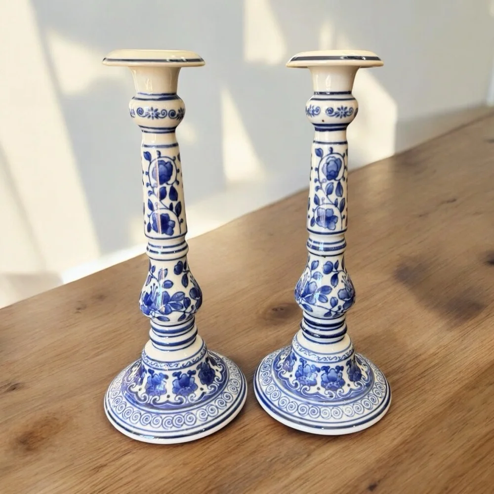 Floral Blue & White Chinese Candlesticks Antique/Vintage  Floral Motif Porcelain - Picture 2 of 16